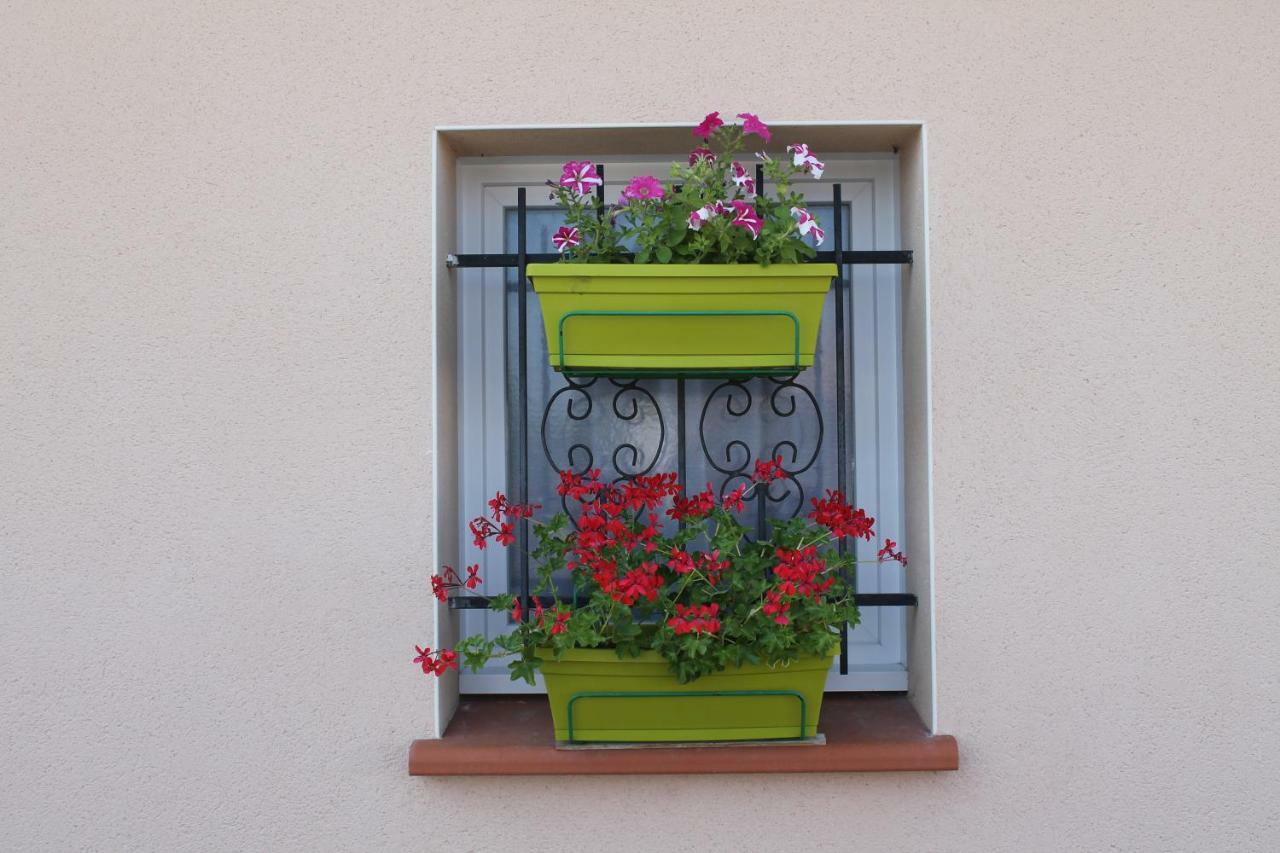 B&B La Garona Saint-Nicolas-de-la-Grave Luaran gambar
